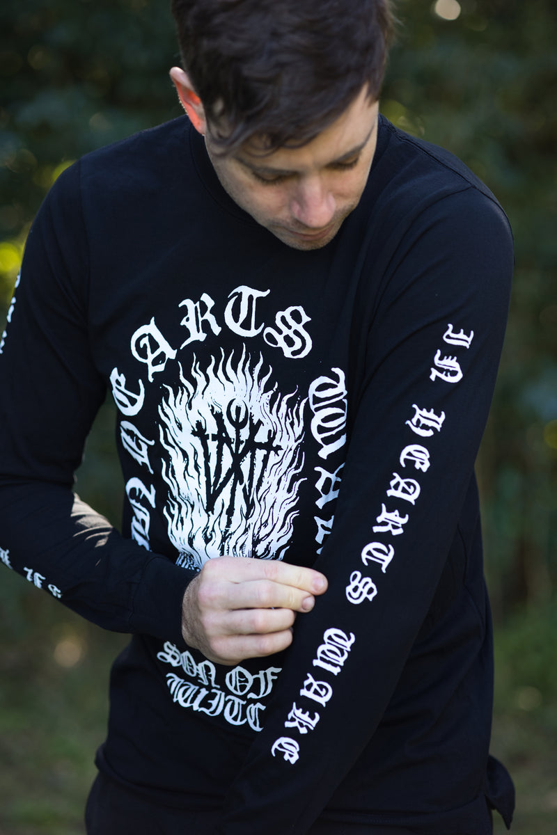SOAW L/S T-Shirt – In Hearts Wake