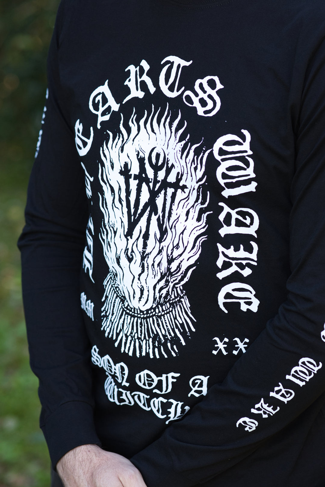 SOAW L/S T-Shirt – In Hearts Wake